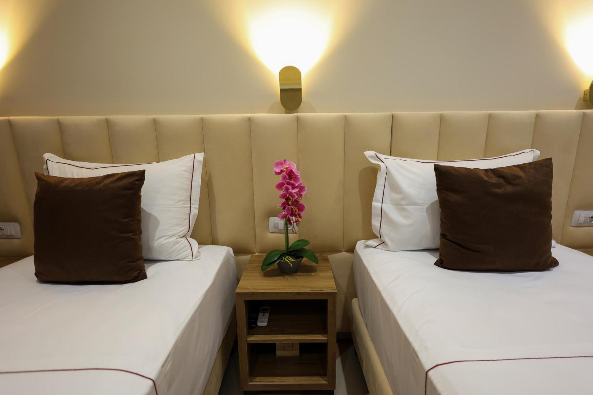 Hotel Mimani 培拉特 外观 照片